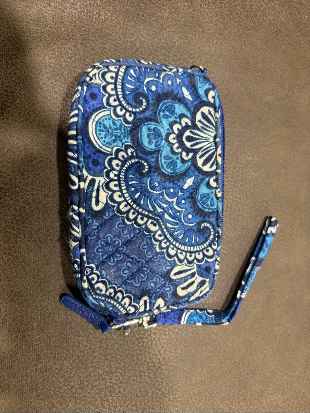 Vera Bradley Blue Quilted Paisley Wristlet Phone Wallet